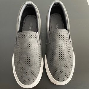 JENN ARDOR Women's Slip On Sneakers